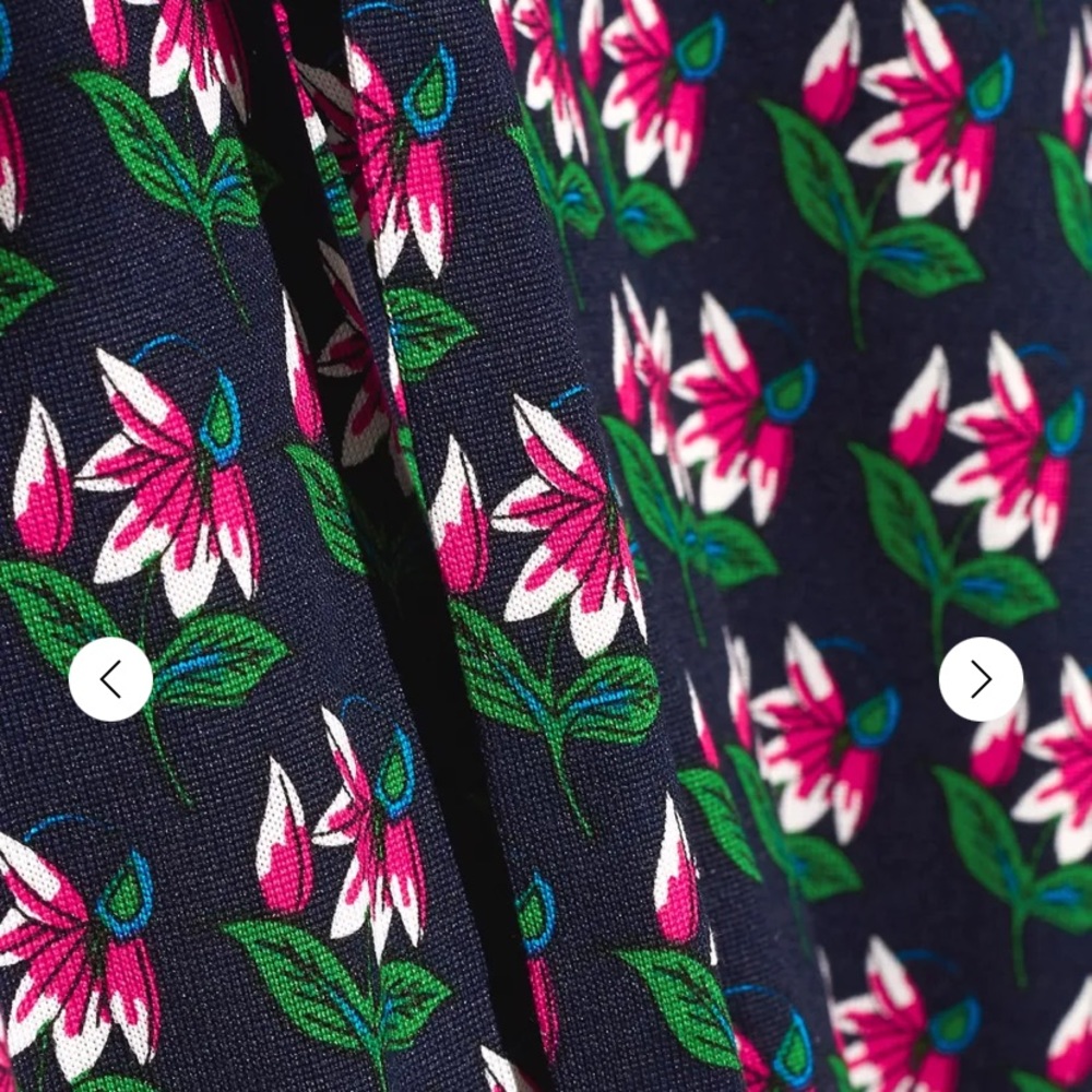 DVF Celeste 100% Silk Jersey Wrap Romper floral - Picture 5 of 10